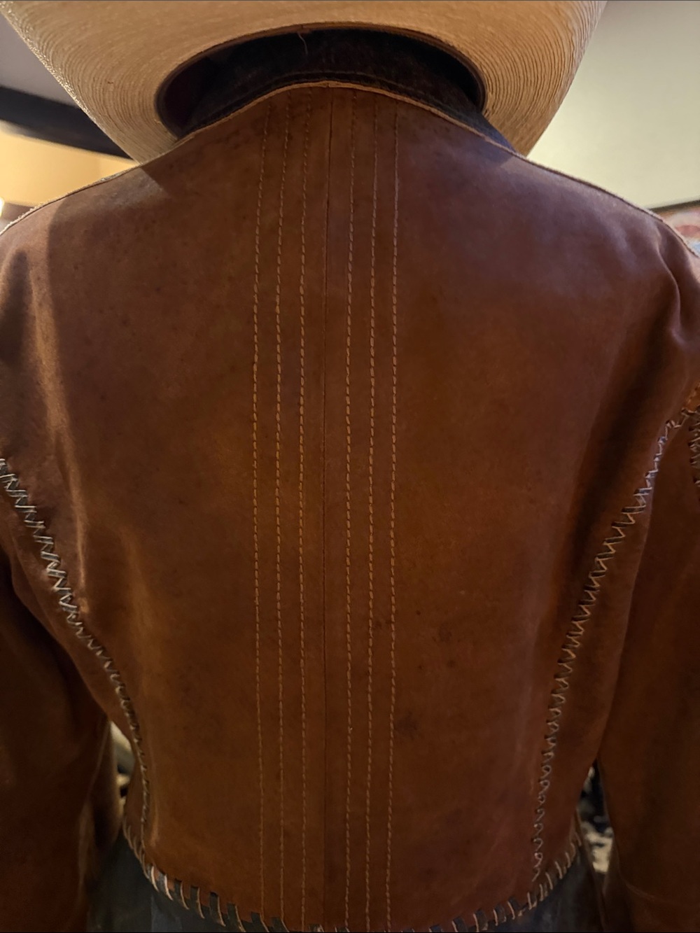 Cripple Creek Suede Western-Style Brown Jacket w/Leather Studded Trim/Concho Bck - Picture 7 of 15